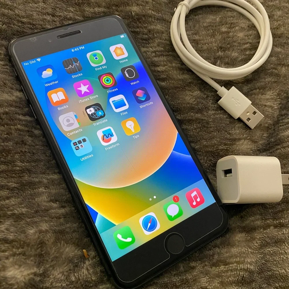 Apple iPhone 8 Plus 64GB unlocked